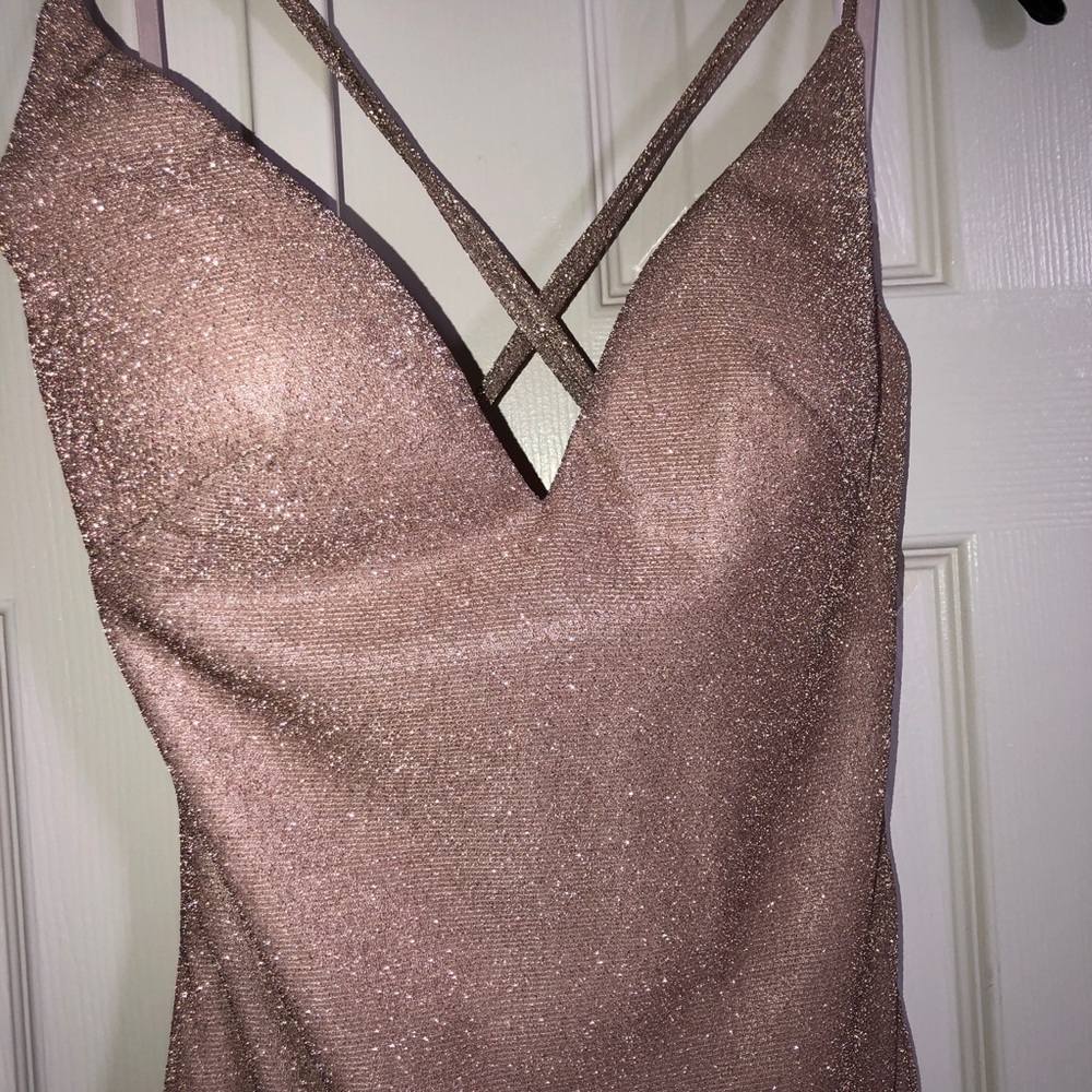 Gown - Picture 3 of 3